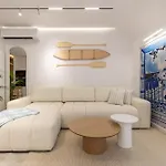Swan Luxury Apartment *